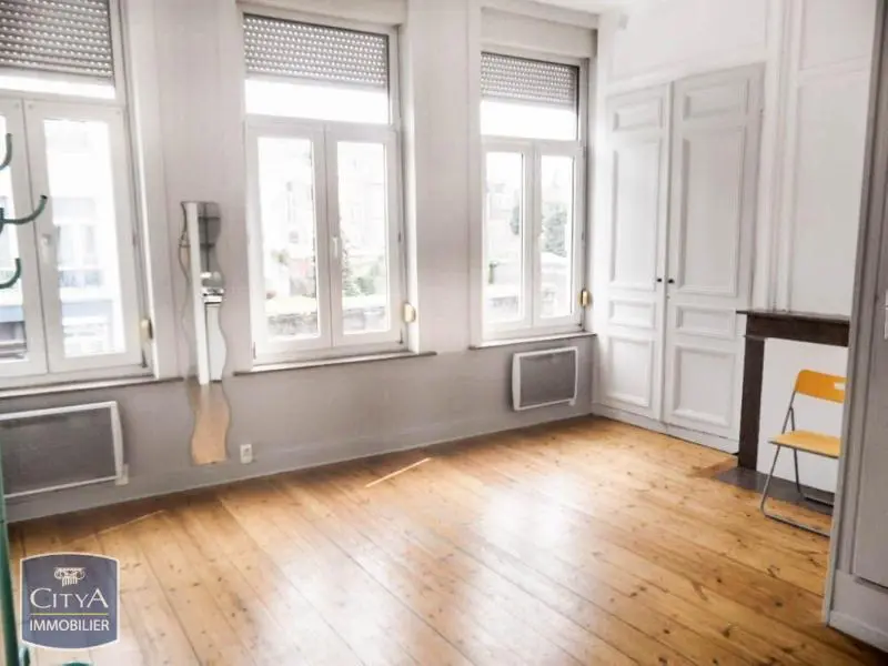 Photo 1 Appartement 1 pièce 21.06m²