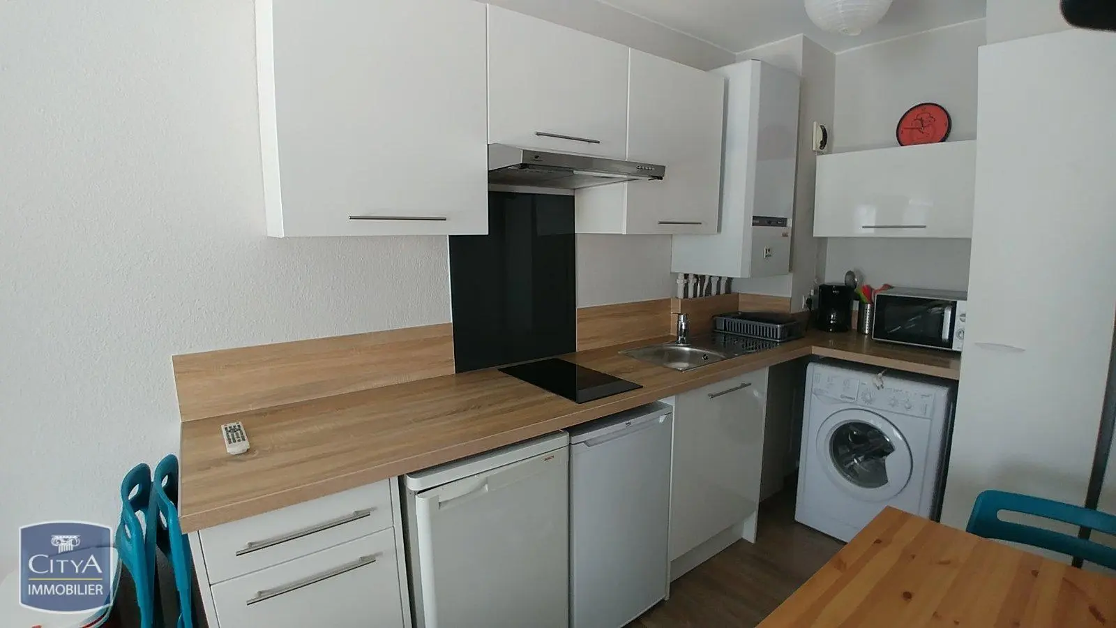 Photo 2 Appartement 1 pièce 31.66m²