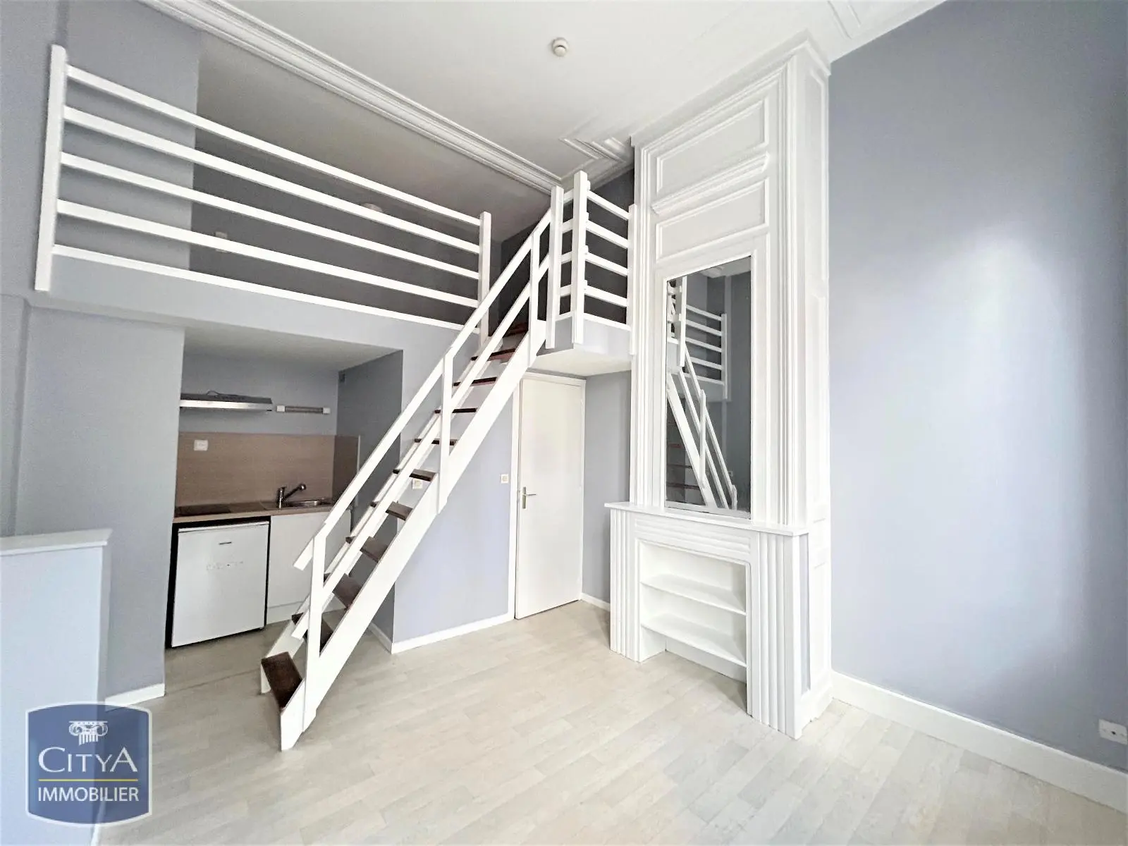 Photo 1 Appartement 1 pièce 16.5m²