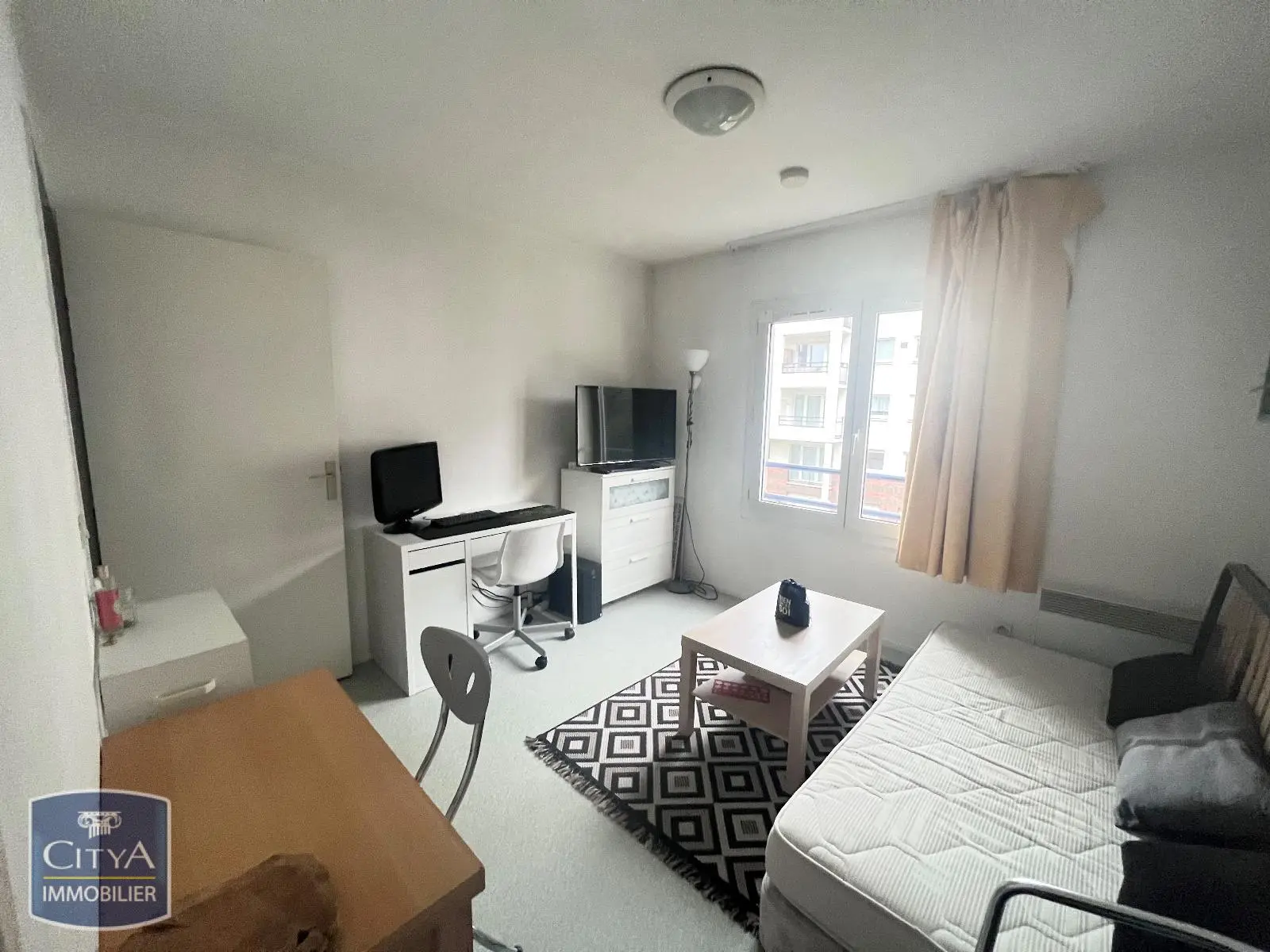 Photo 2 Appartement 1 pièce 17.44m²