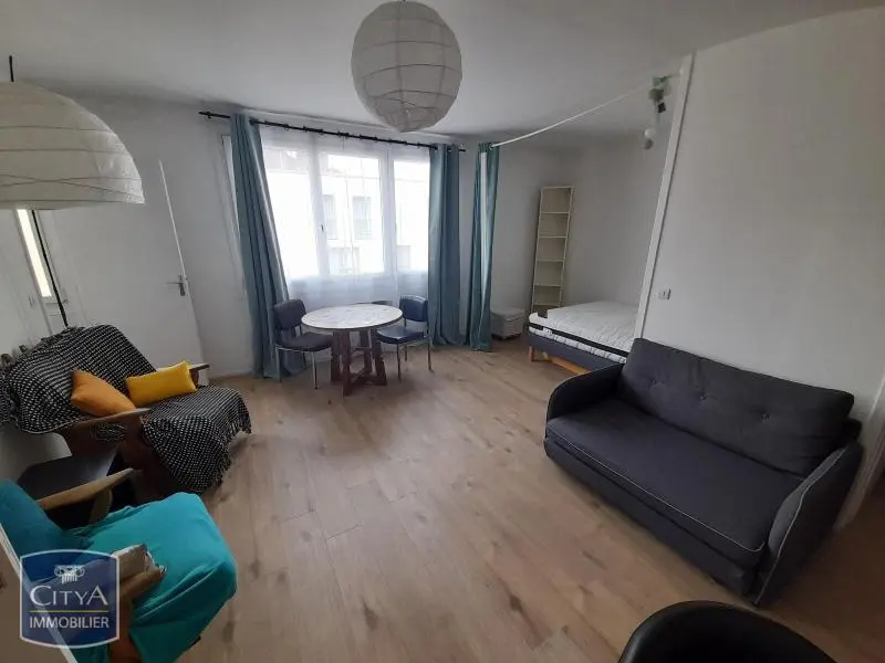 Photo 1 Appartement 1 pièce 34.83m²