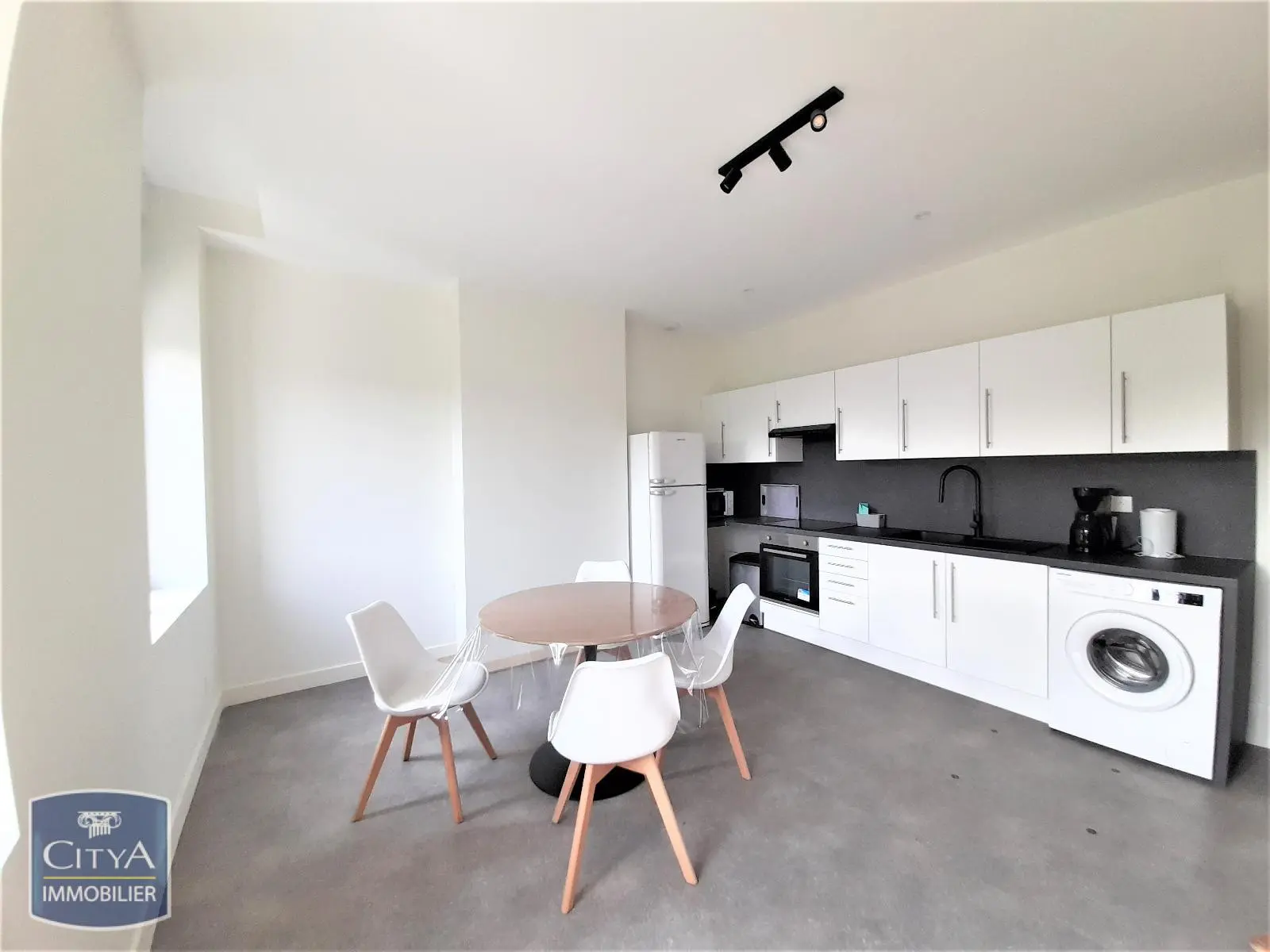 Photo 1 Appartement 4 pièces 79.34m²
