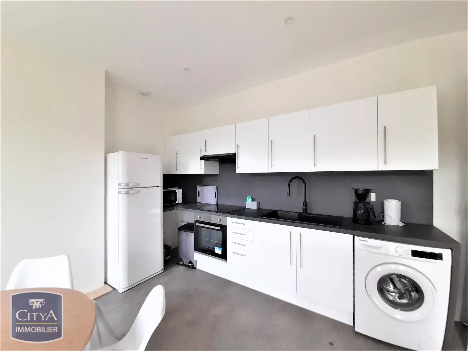 Photo 2 Appartement 4 pièces 79.34m²