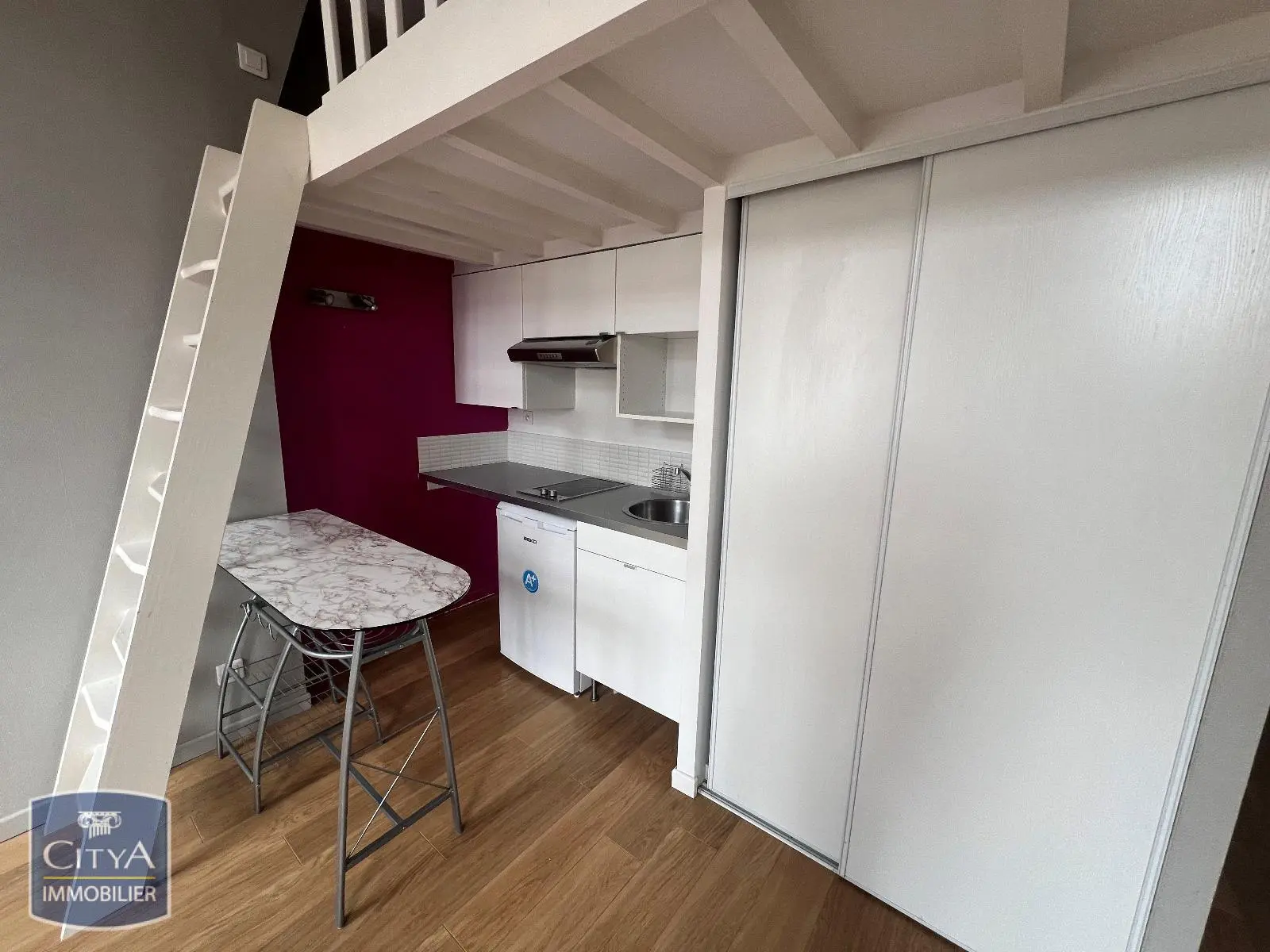Photo 3 Appartement 1 pièce 19.6m²