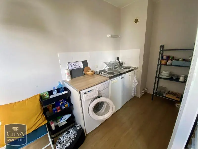 Photo 3 Appartement 1 pièce 30.26m²