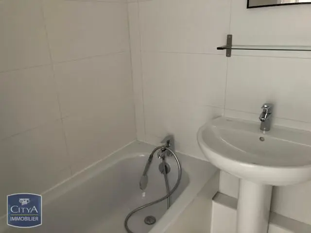 Photo 4 Appartement 1 pièce 16.22m²