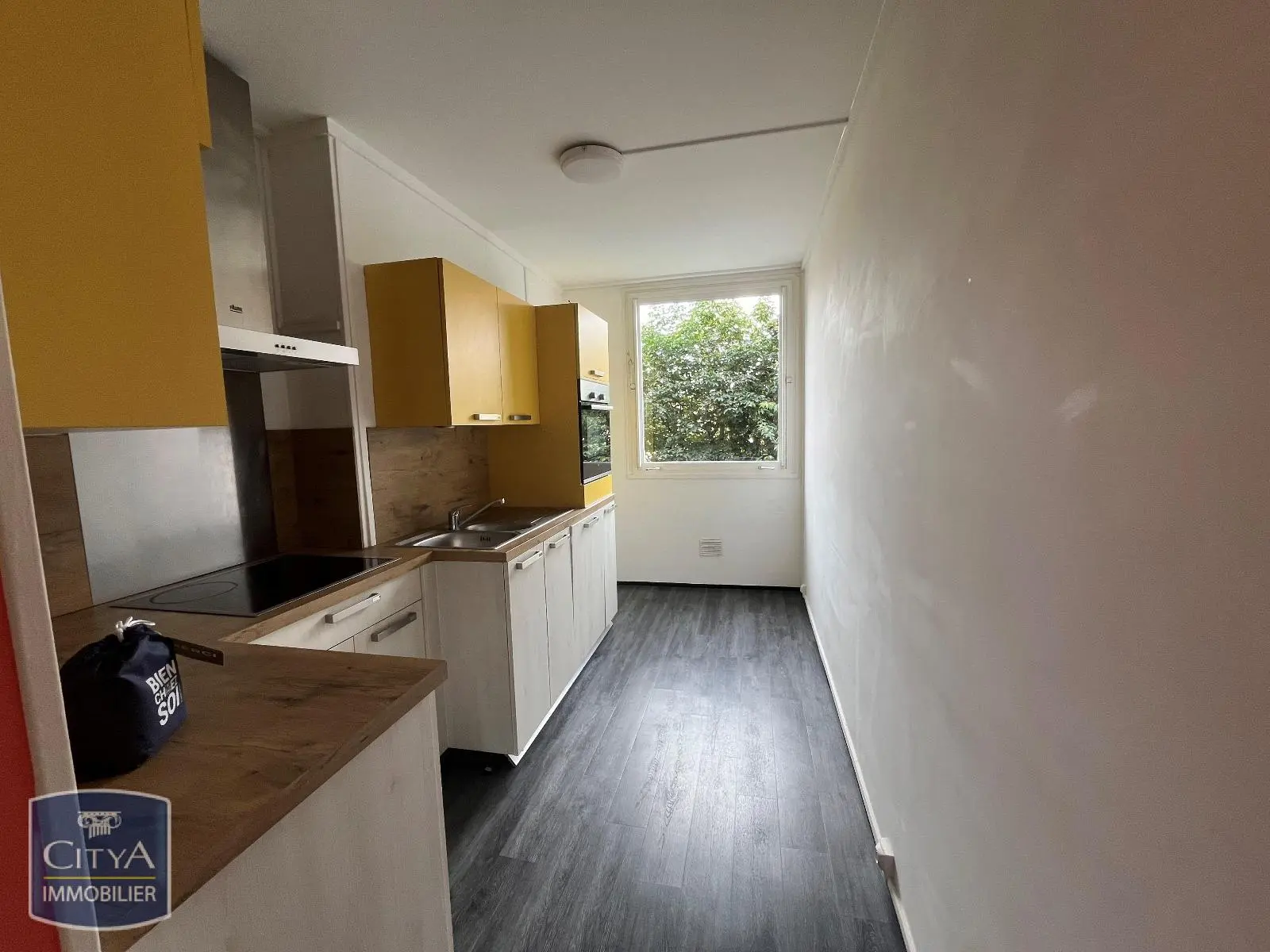 Photo 1 Appartement 4 pièces 73.94m²