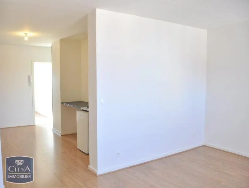 Photo 2 Appartement 2 pièces 39.82m²