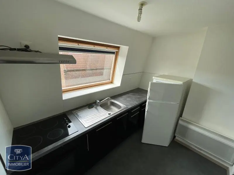 Photo 2 Appartement 1 pièce 24.63m²