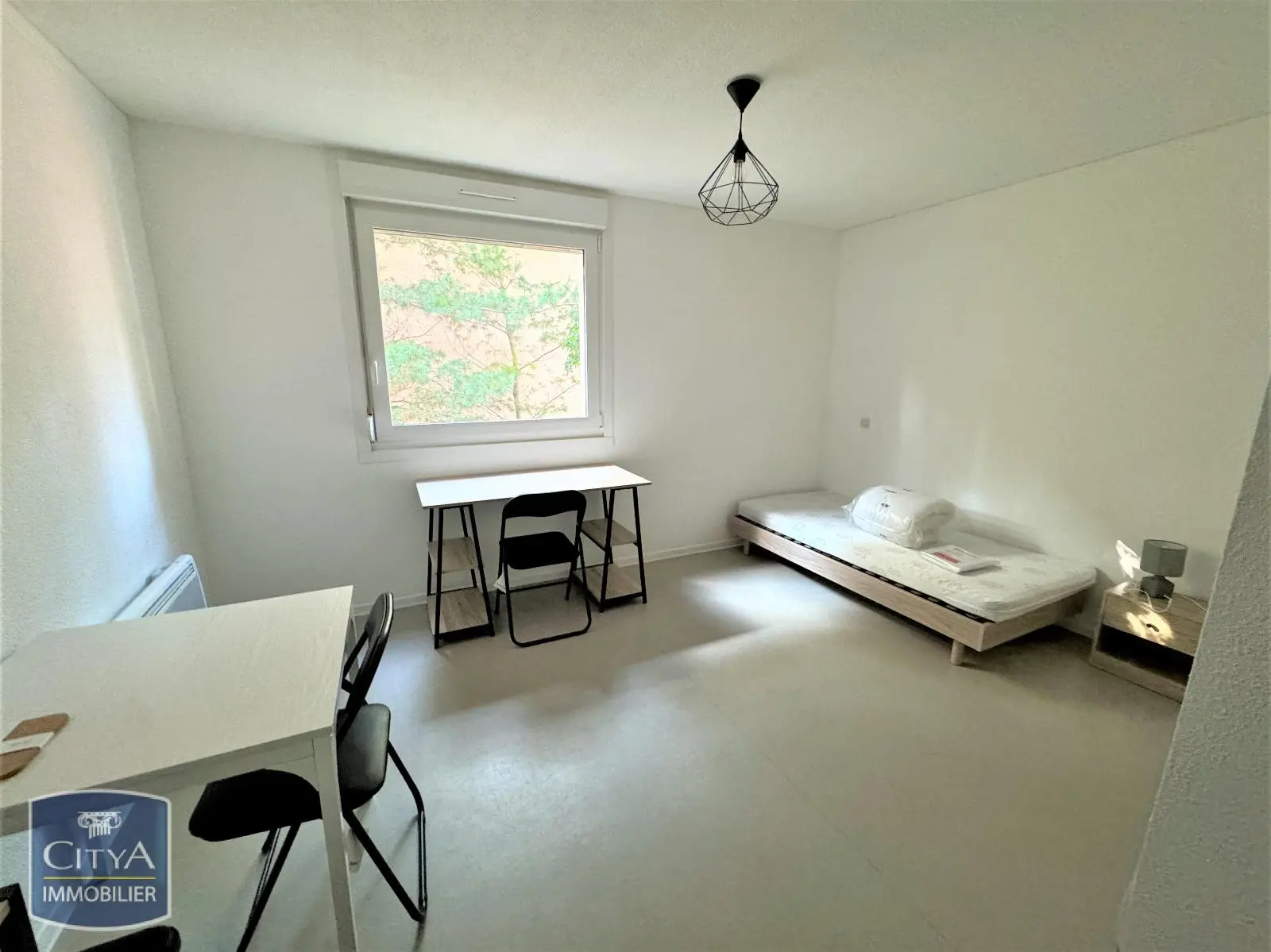 Photo 1 Appartement 1 pièce 19.02m²