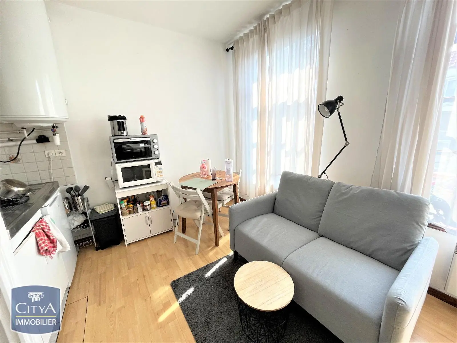 Photo 1 Appartement 1 pièce 24.5m²
