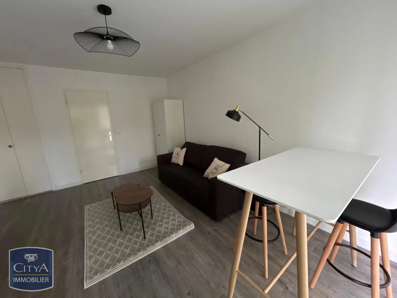Photo 2 Appartement 1 pièce 31.6m²