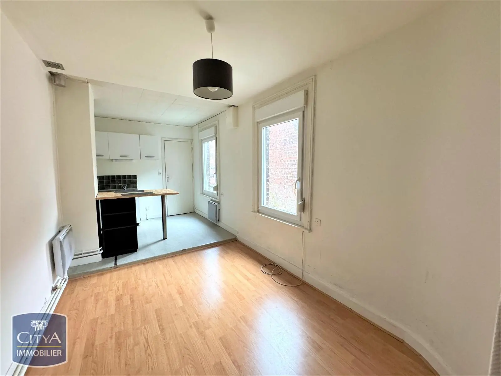 Photo 1 Appartement 1 pièce 18.33m²