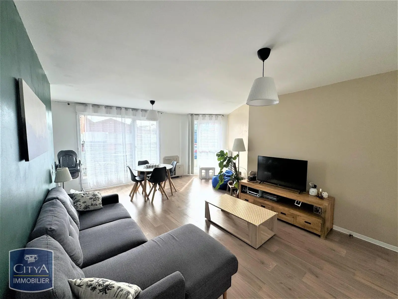 Photo 2 Appartement 3 pièces 75.8m²
