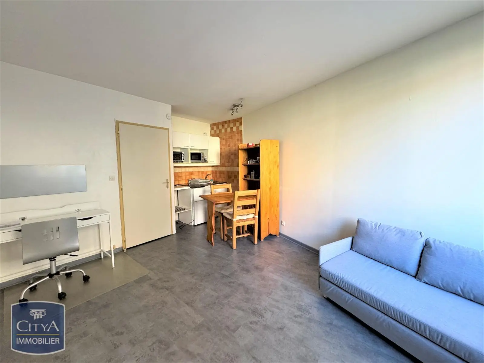 Photo 3 Appartement 1 pièce 21.69m²