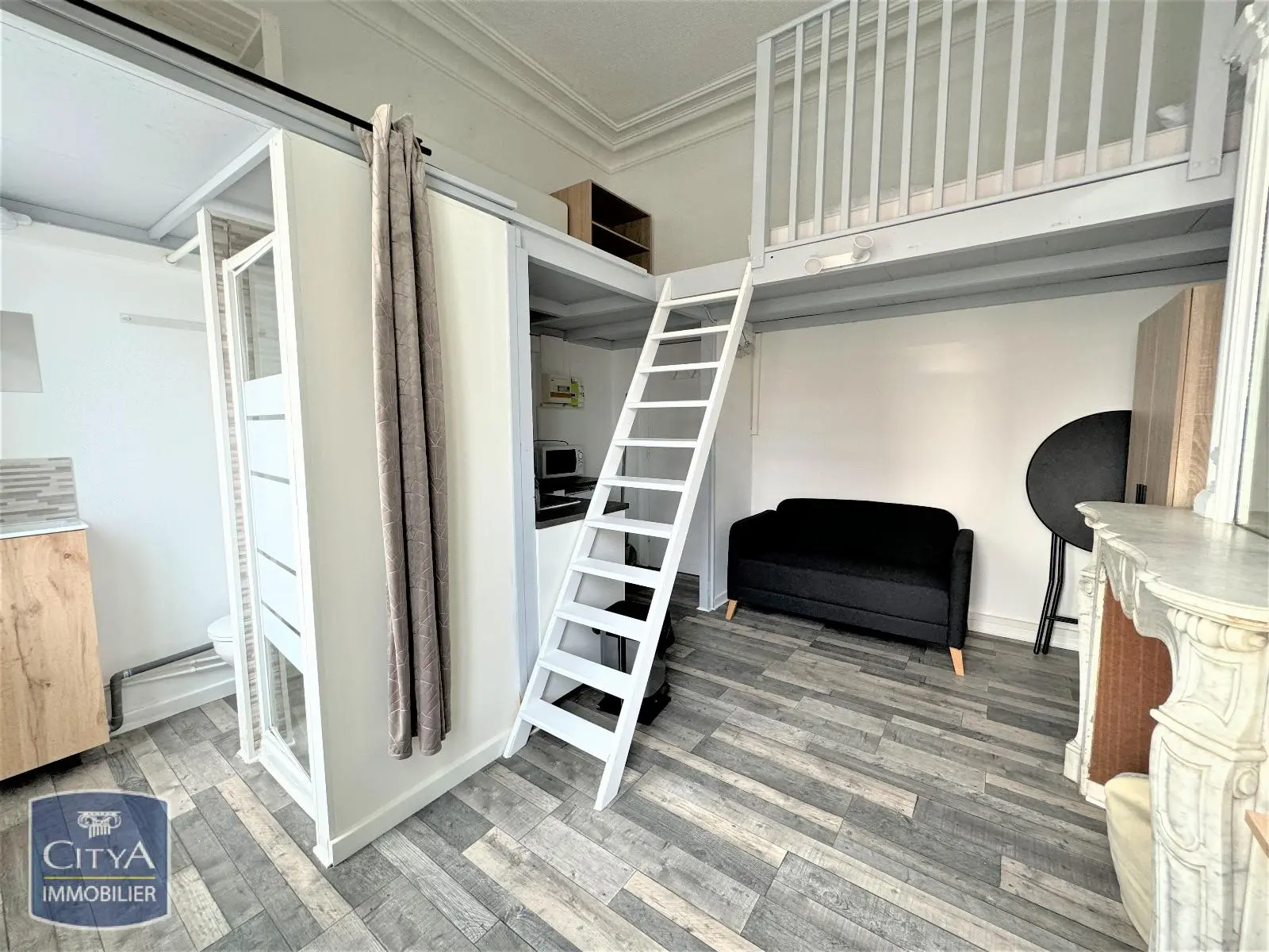 Photo 1 Appartement 1 pièce 14.35m²