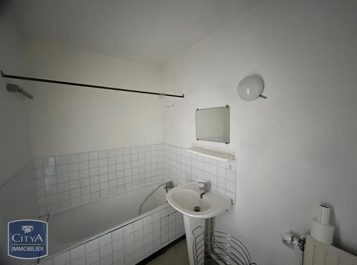 Photo 3 Appartement 1 pièce 21.74m²
