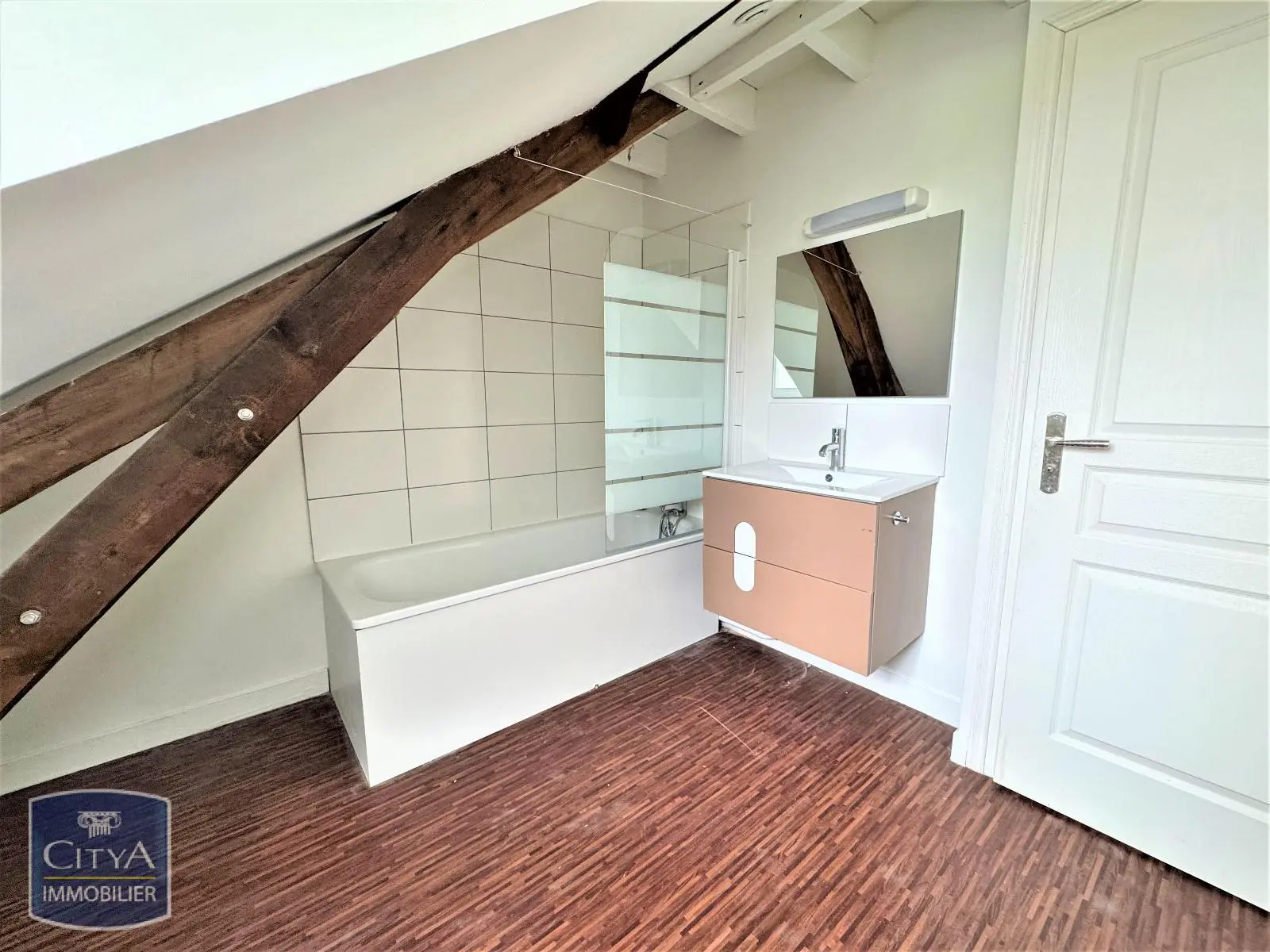 Photo 11 Appartement 6 pièces 191.96m²