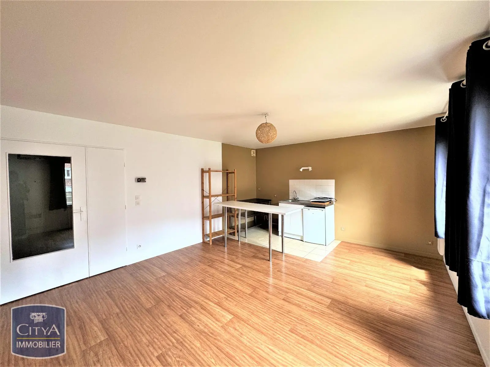 Photo 3 Appartement 1 pièce 33.24m²