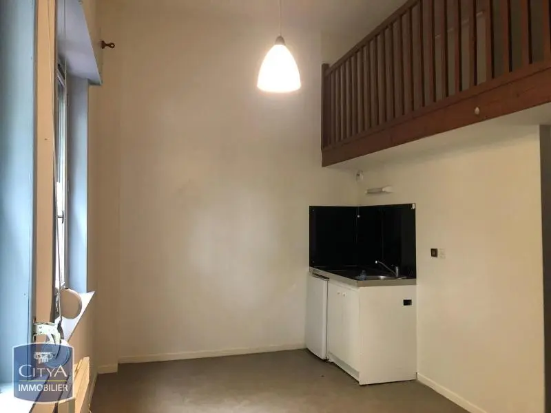 Photo 2 Appartement 1 pièce 22.62m²