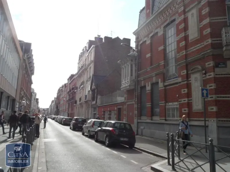 Photo 1 Parking