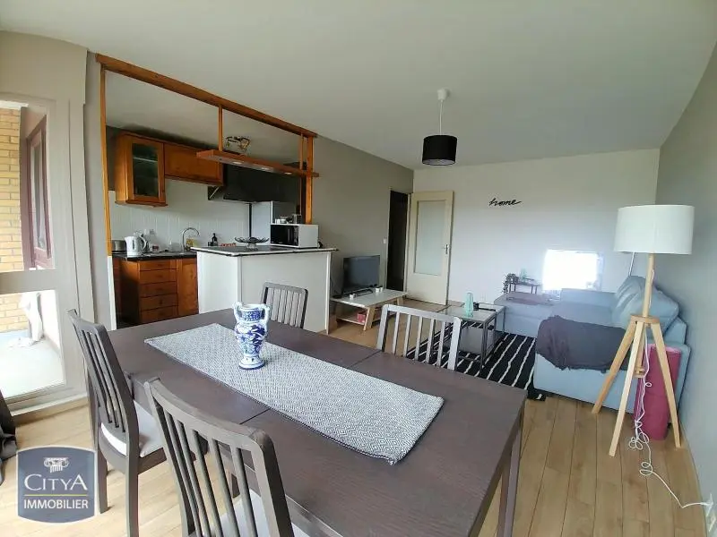 Photo 2 Appartement 2 pièces 57.66m²
