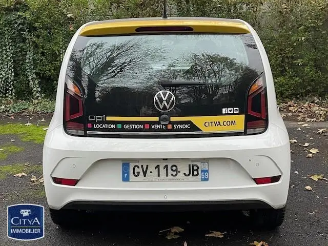 Photo 1 Parking