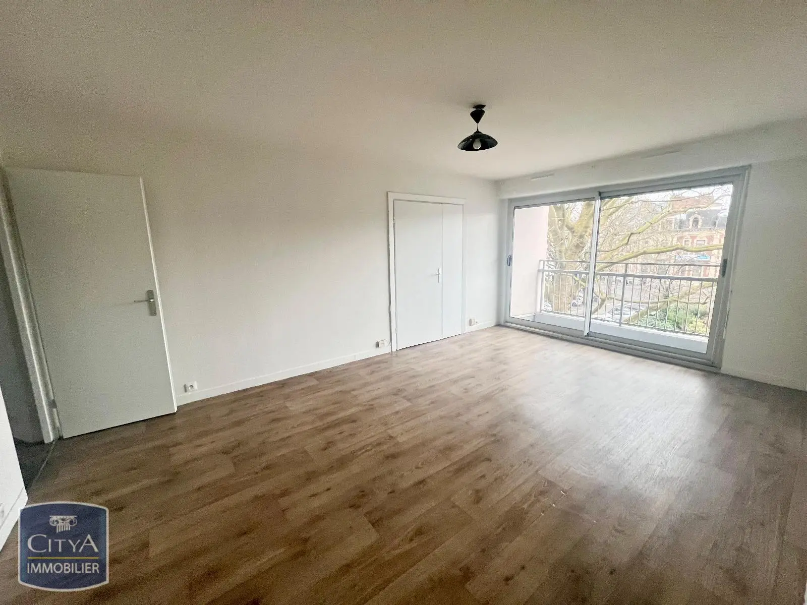 Photo 1 pour Appartement 3 pièces 62.6m² Photo 1 Appartement 3 pièces 62.6m²