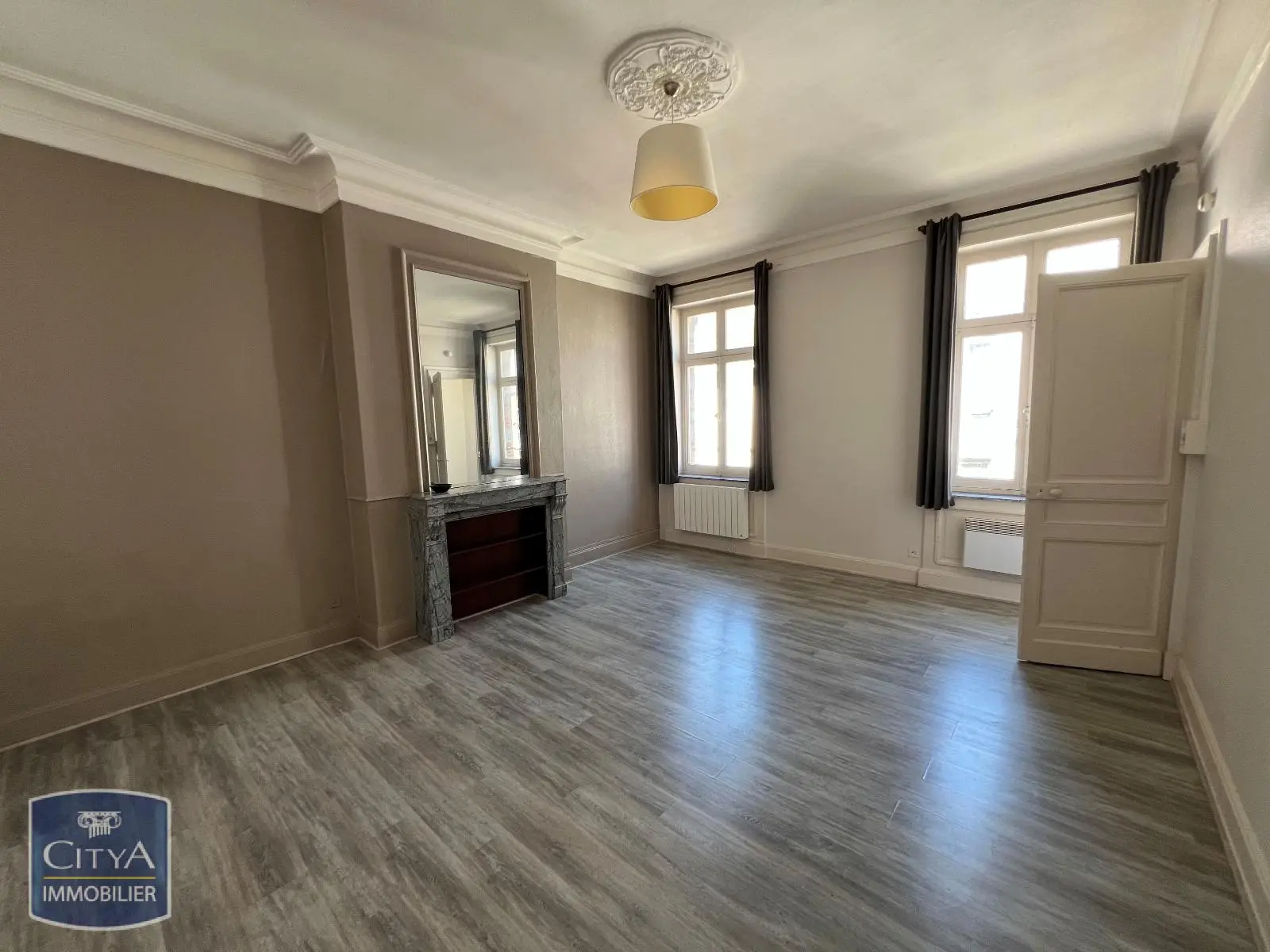 Photo 1 Appartement 1 pièce 31.6m²