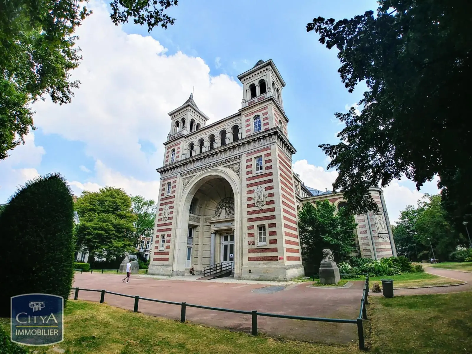 Photo 1 Appartement 2 pièces 32.96m²