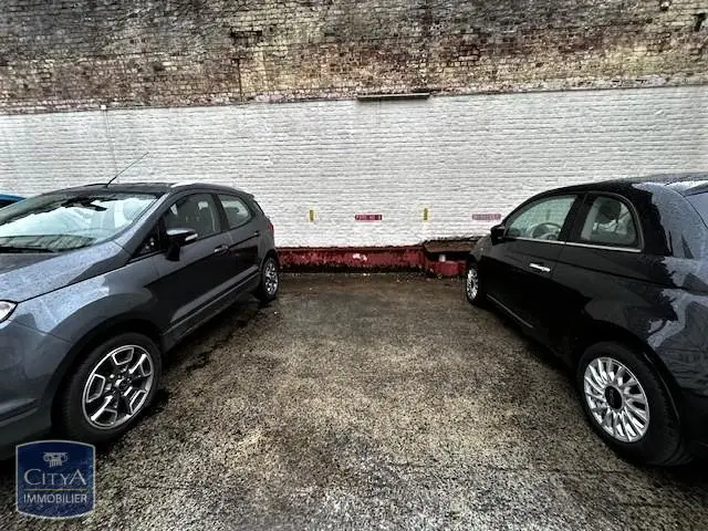 Photo 1 Parking