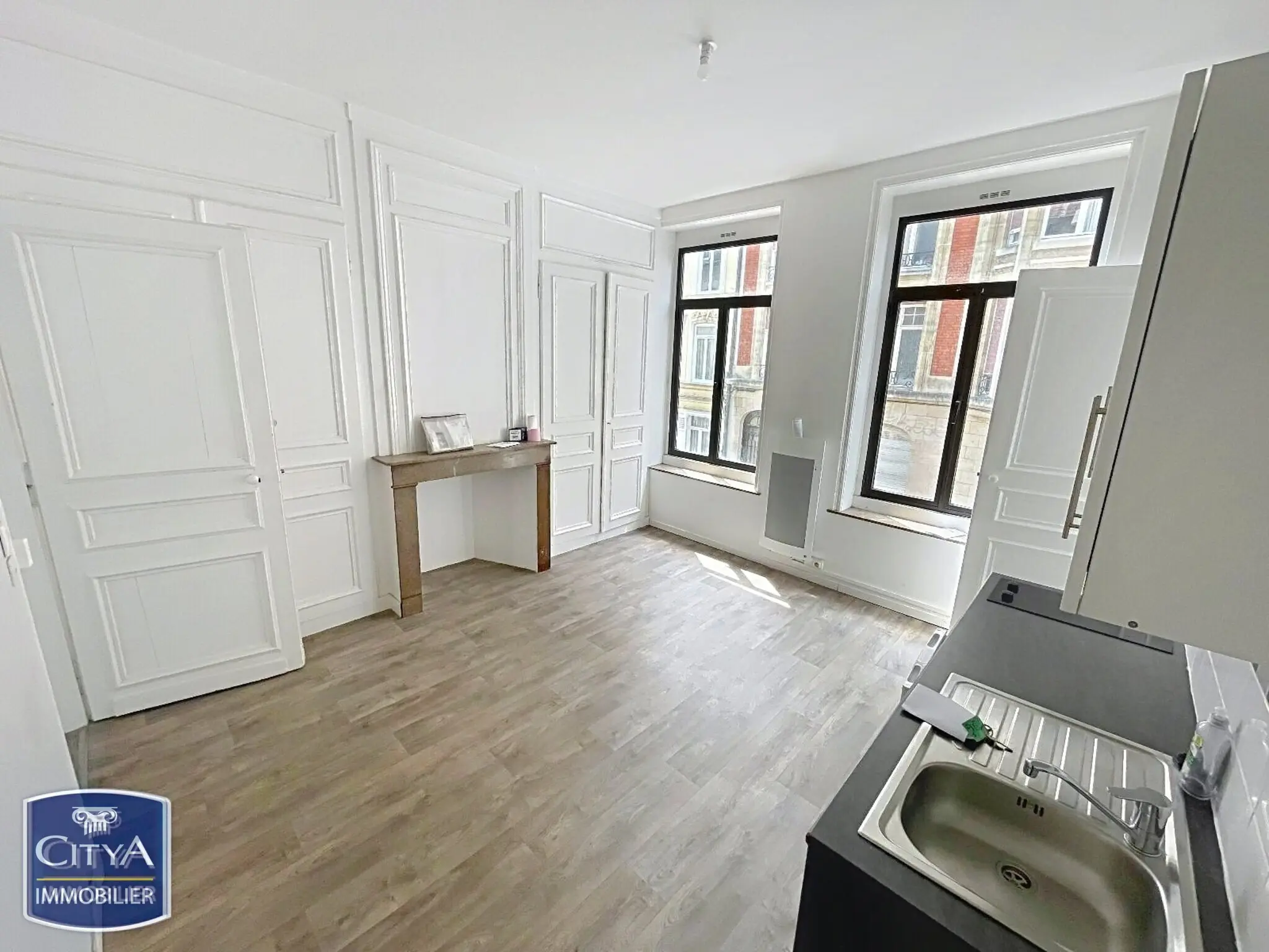 Photo 2 Immeuble 200m²