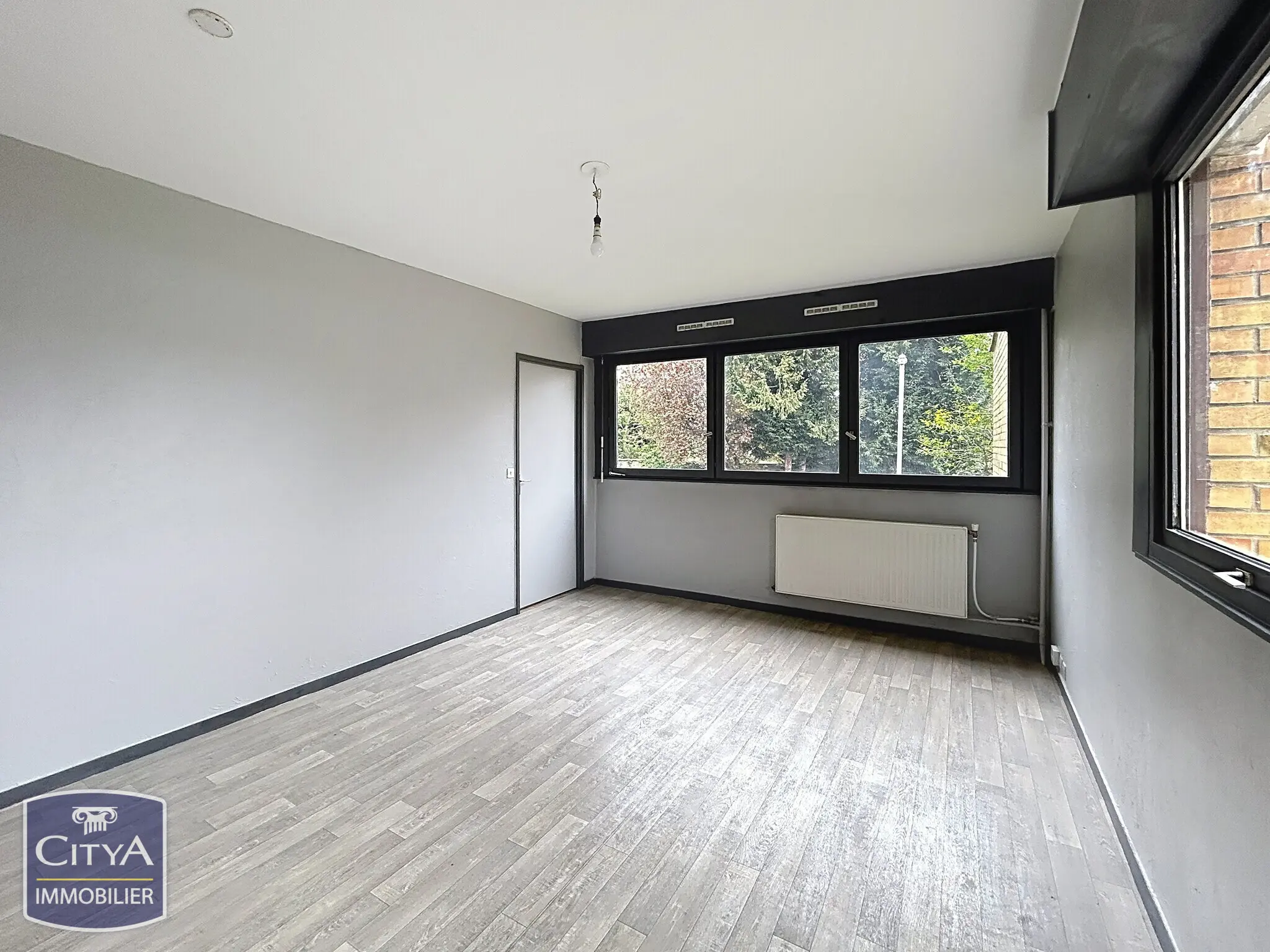 Photo 2 Appartement 1 pièce 43.01m²