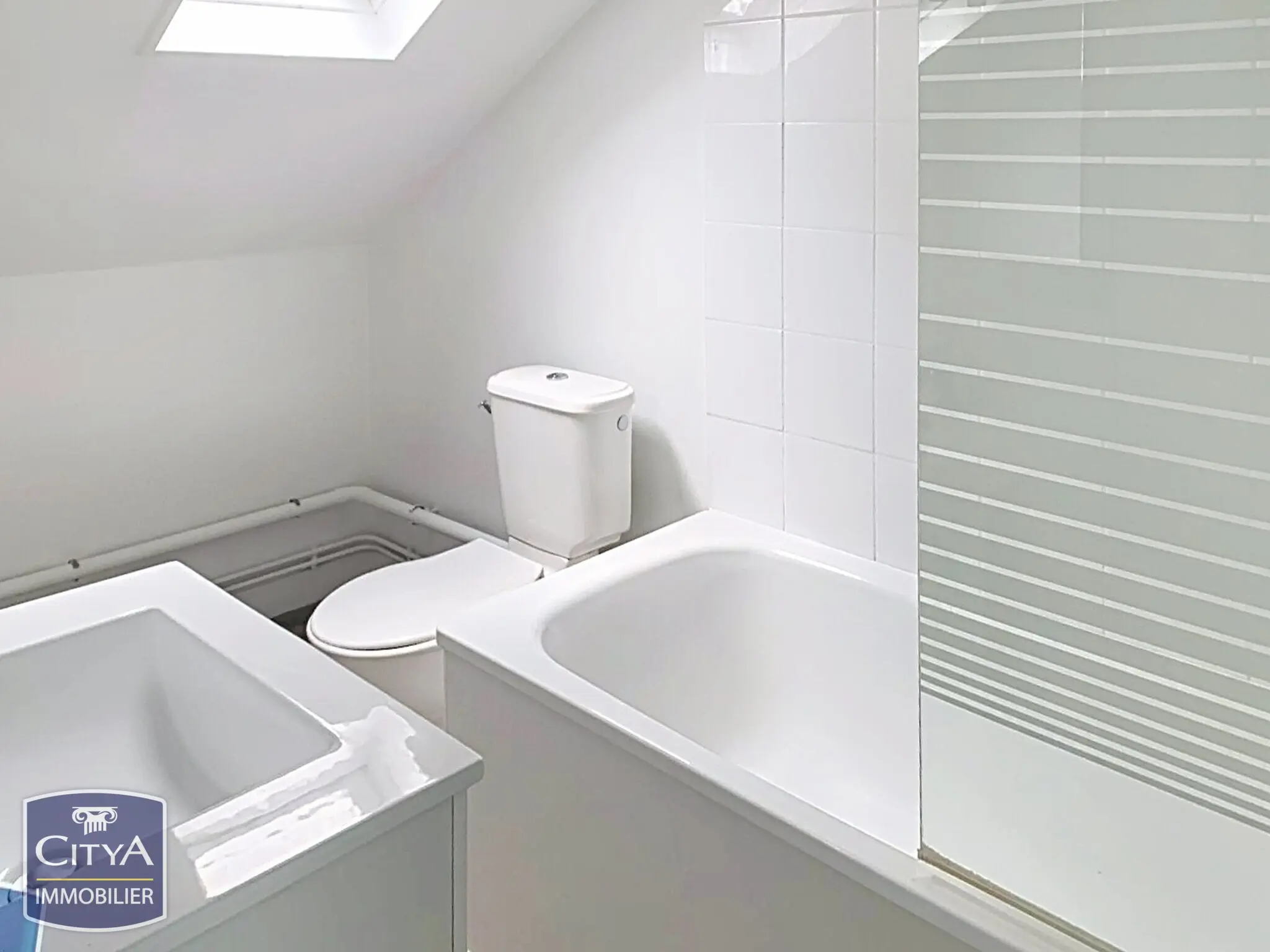 Photo 10 Immeuble 200m²