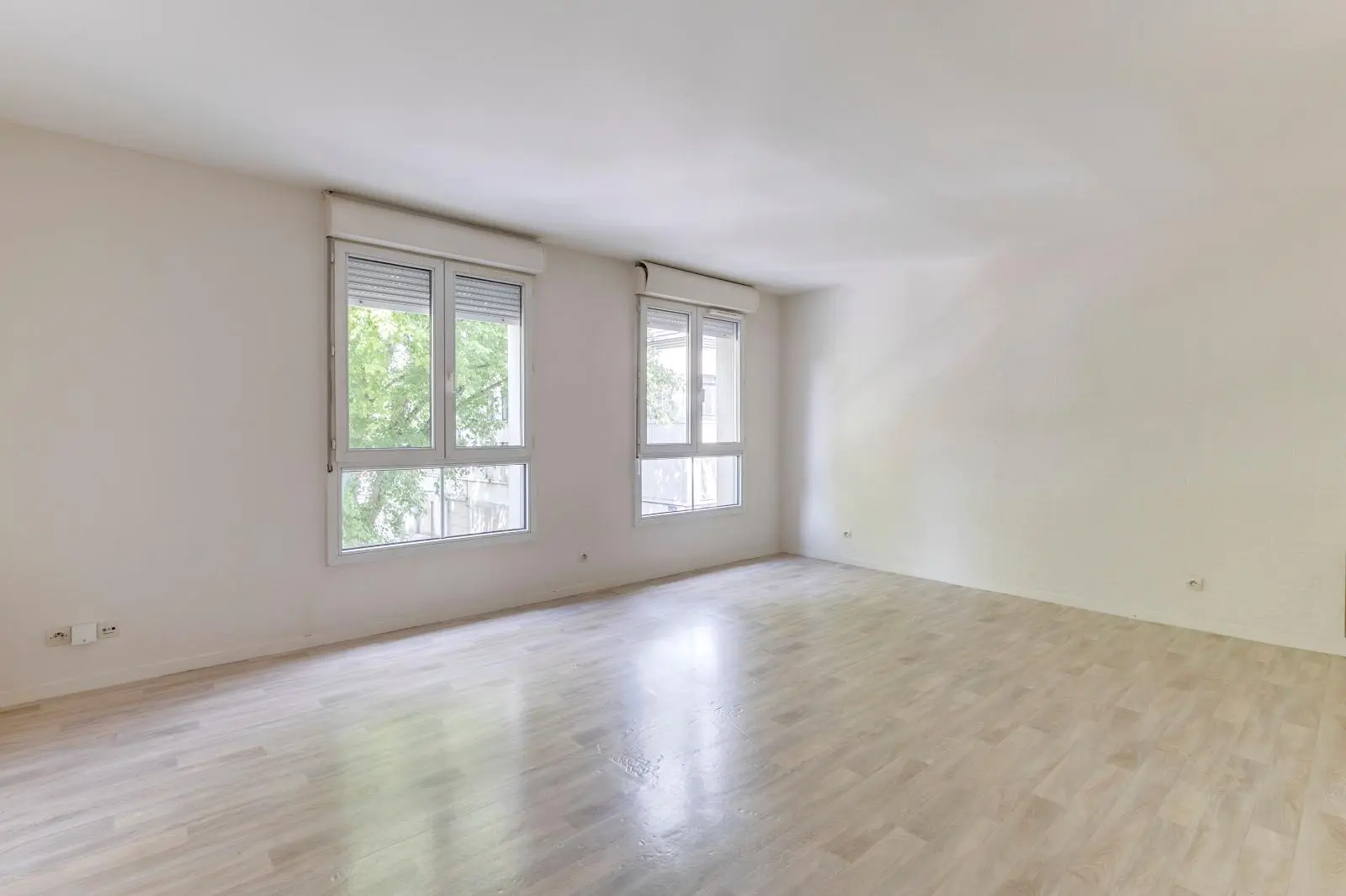 Photo 2 Appartement 1 pièce 32.63m²