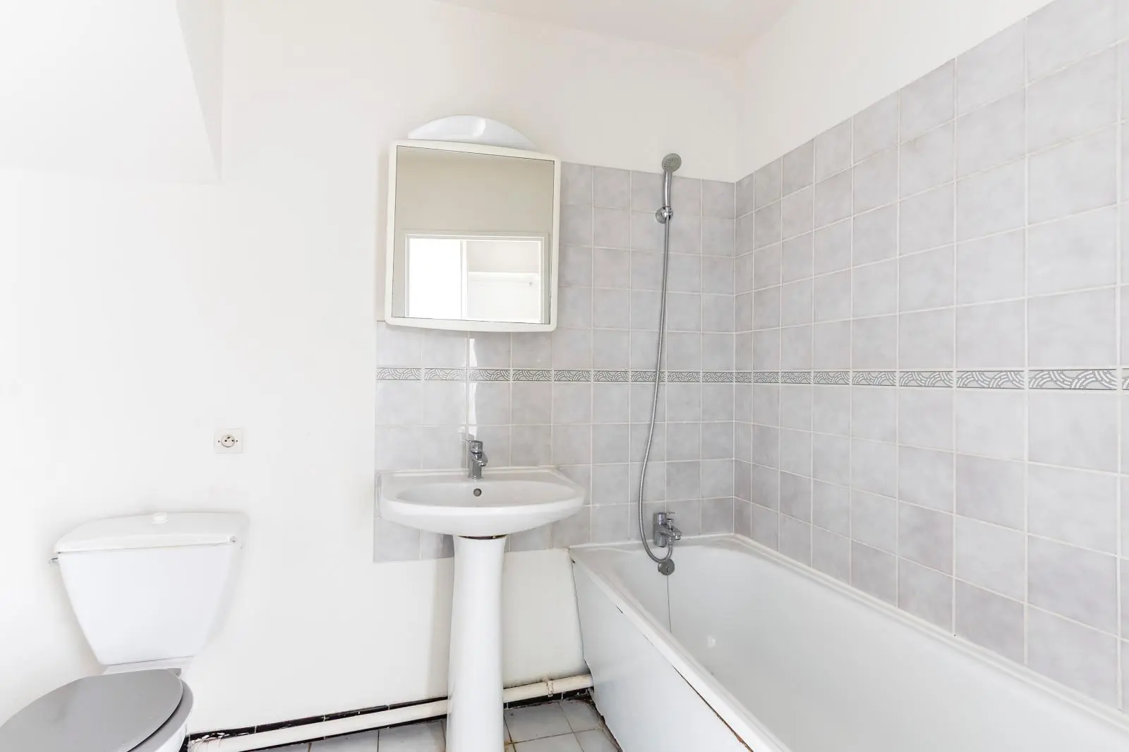 Photo 8 Appartement 1 pièce 32.63m²