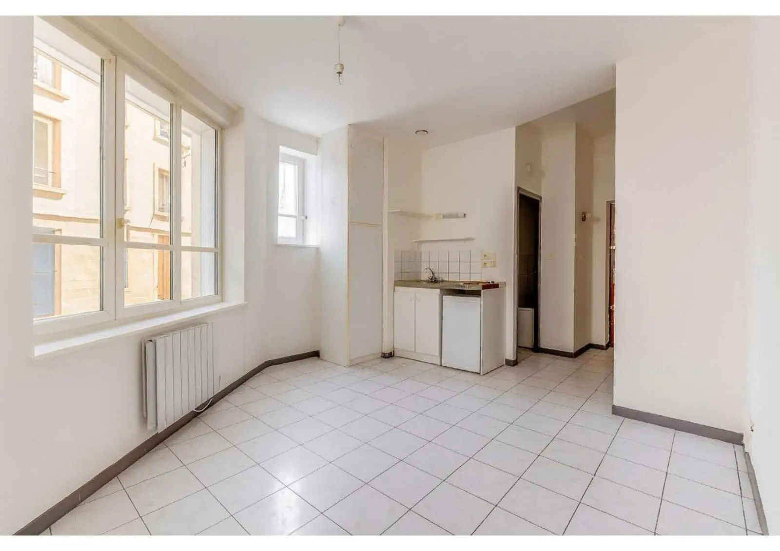 Photo 2 Appartement 1 pièce 21.06m²