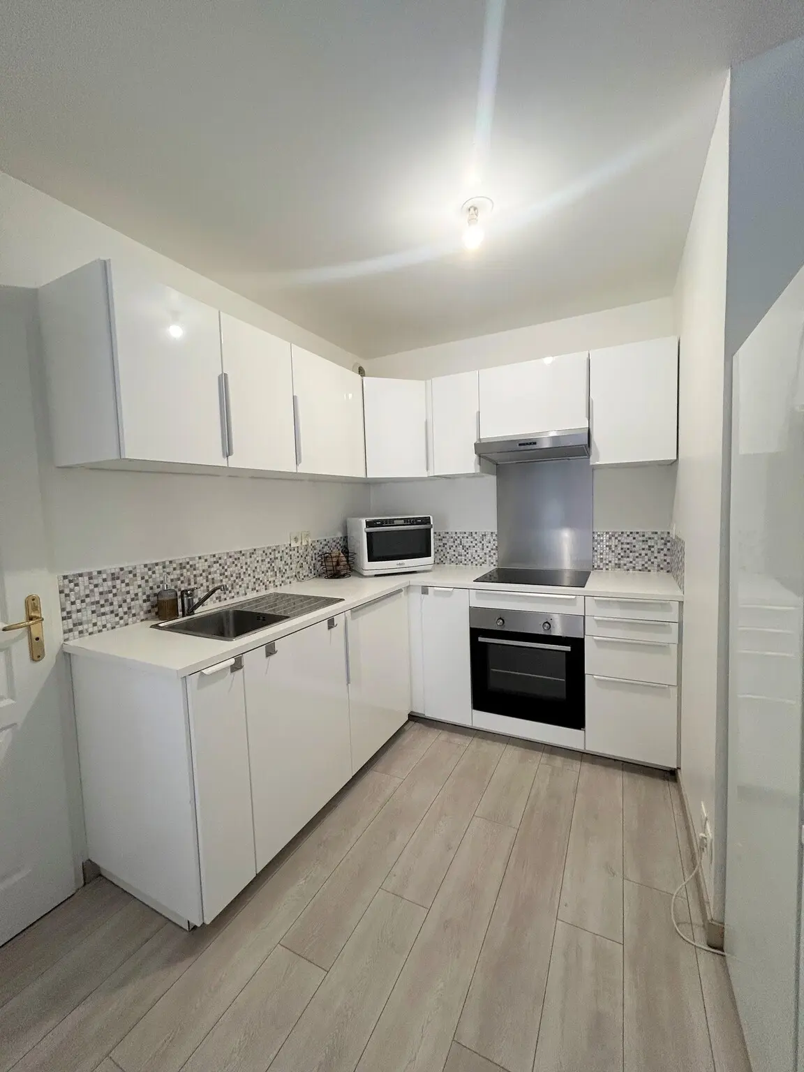 Photo 3 Appartement 2 pièces 46.77m²