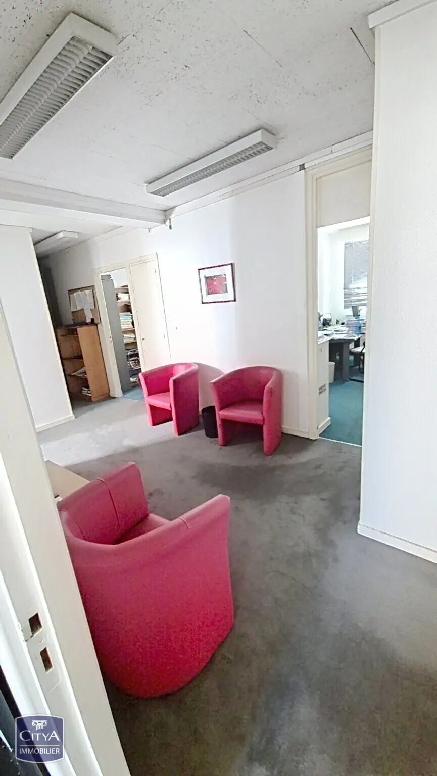 Photo 9 Local Professionnel 117m²