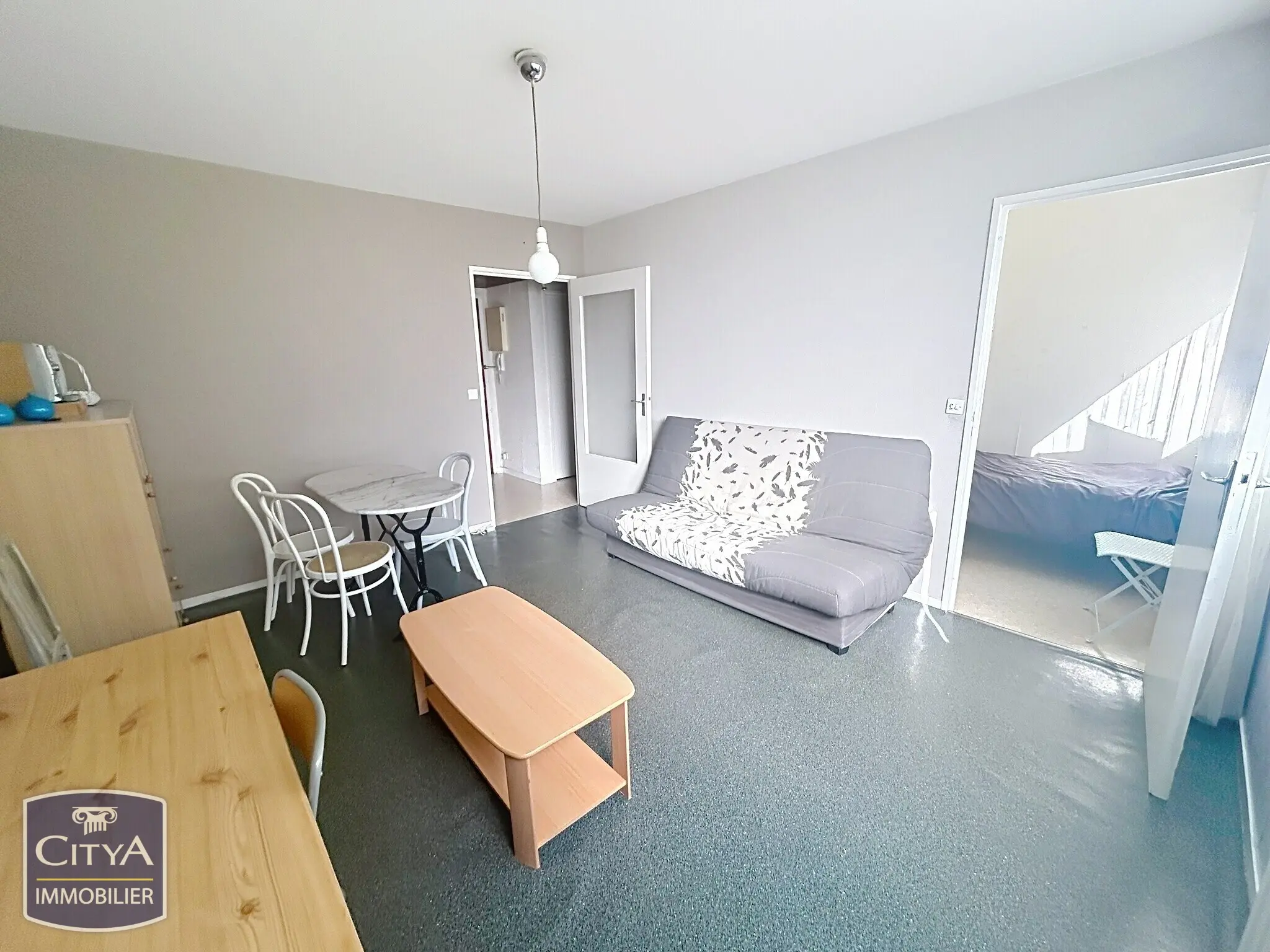Photo 4 Appartement 1 pièce 31.23m²