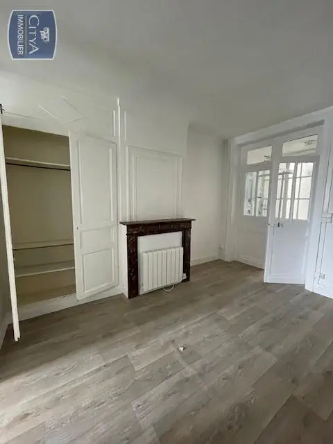 Photo 1 Appartement 2 pièces 32.82m²