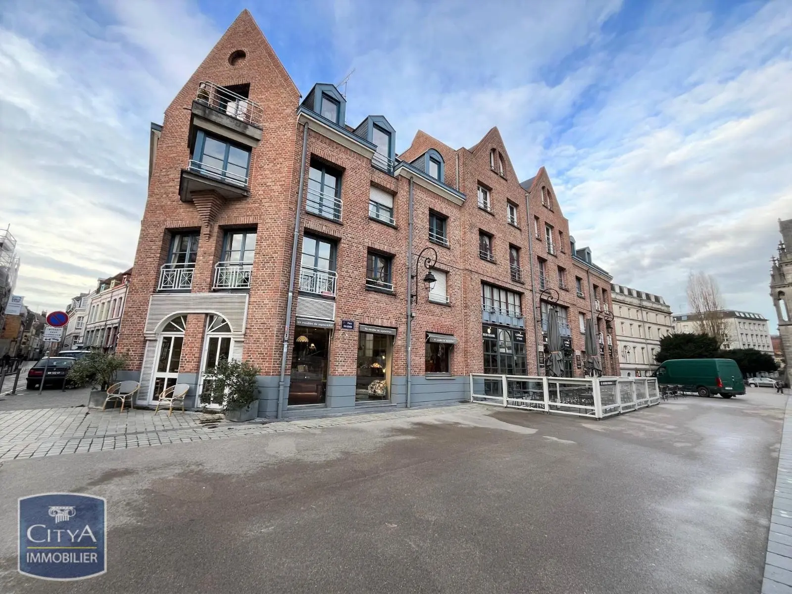 Photo 1 Appartement 1 pièce 37.92m²