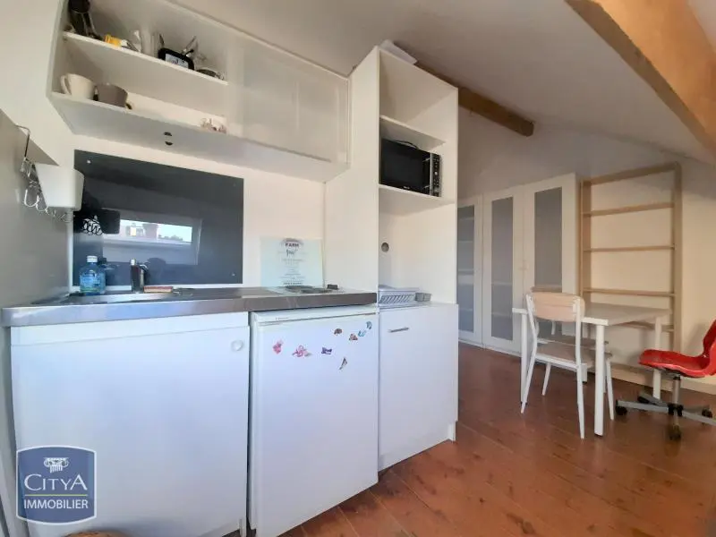Photo 2 Appartement 1 pièce 15.16m²