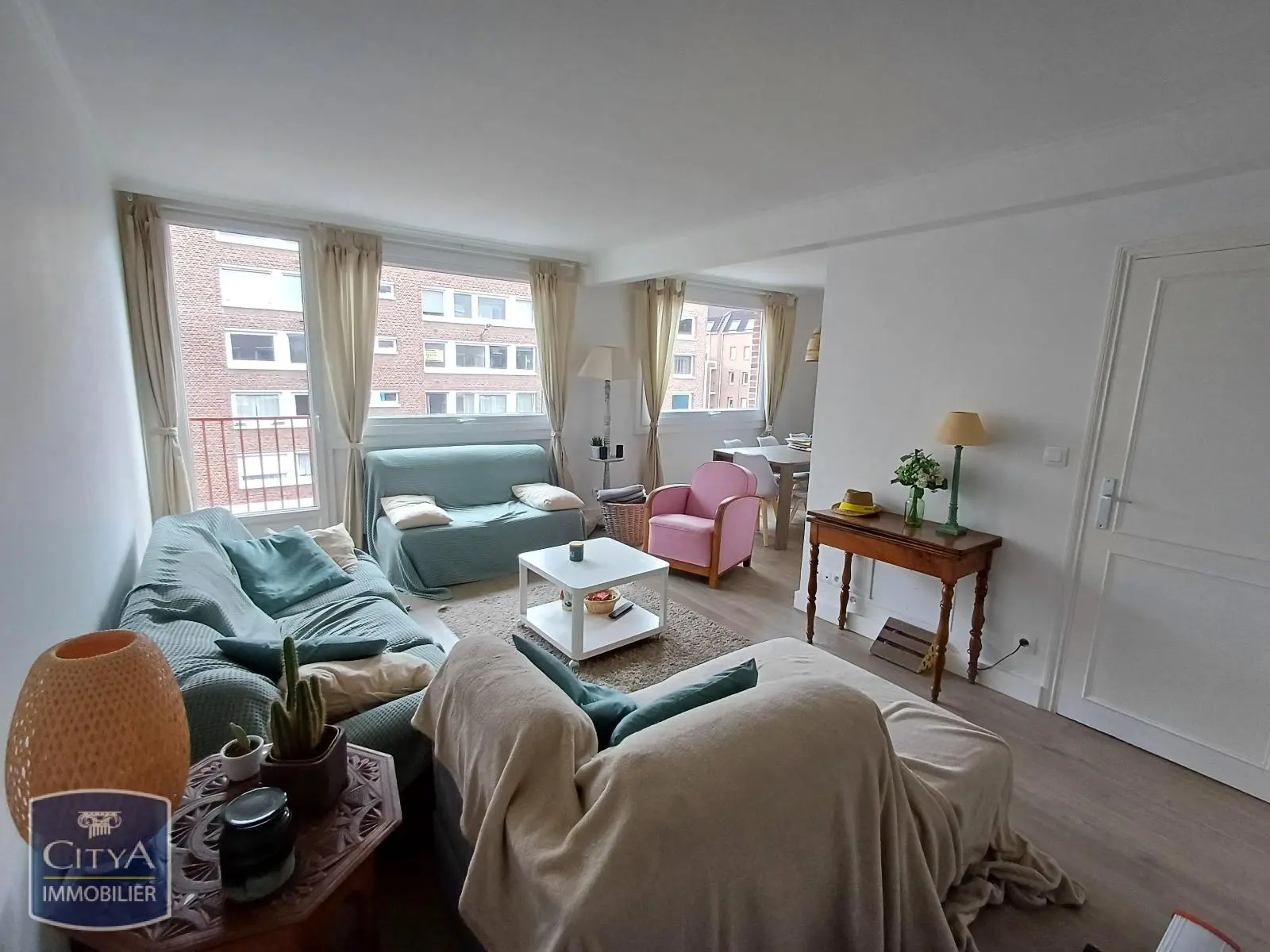 Photo 2 Appartement 4 pièces 91.54m²