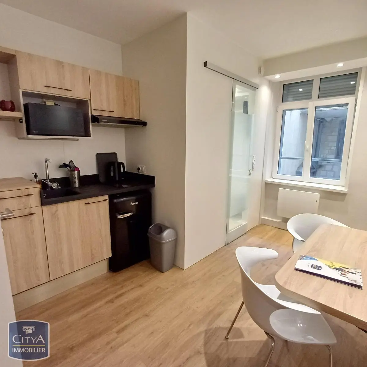 Photo 1 Appartement 1 pièce 14.58m²