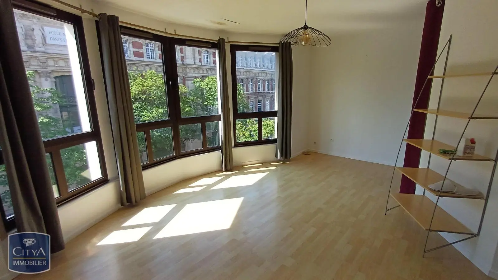 Photo 1 Appartement 1 pièce 38.62m²