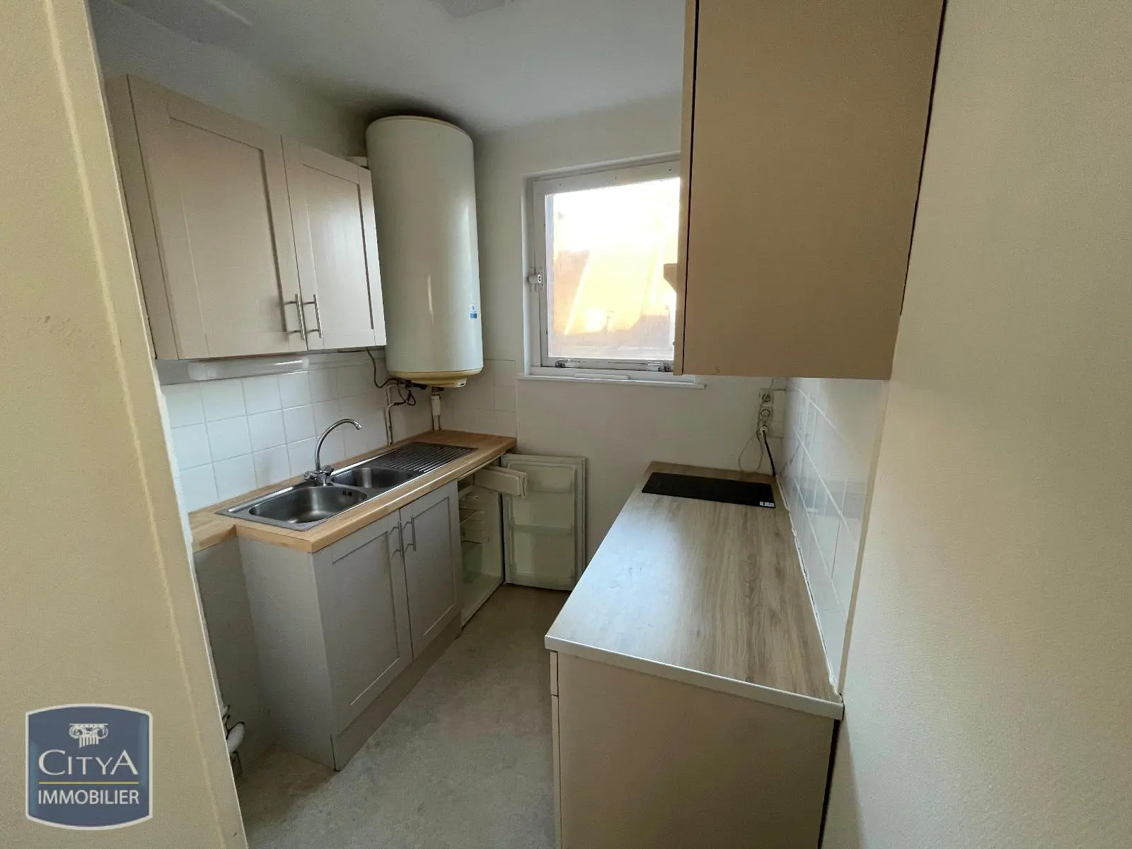 Photo 1 Appartement 1 pièce 23m²