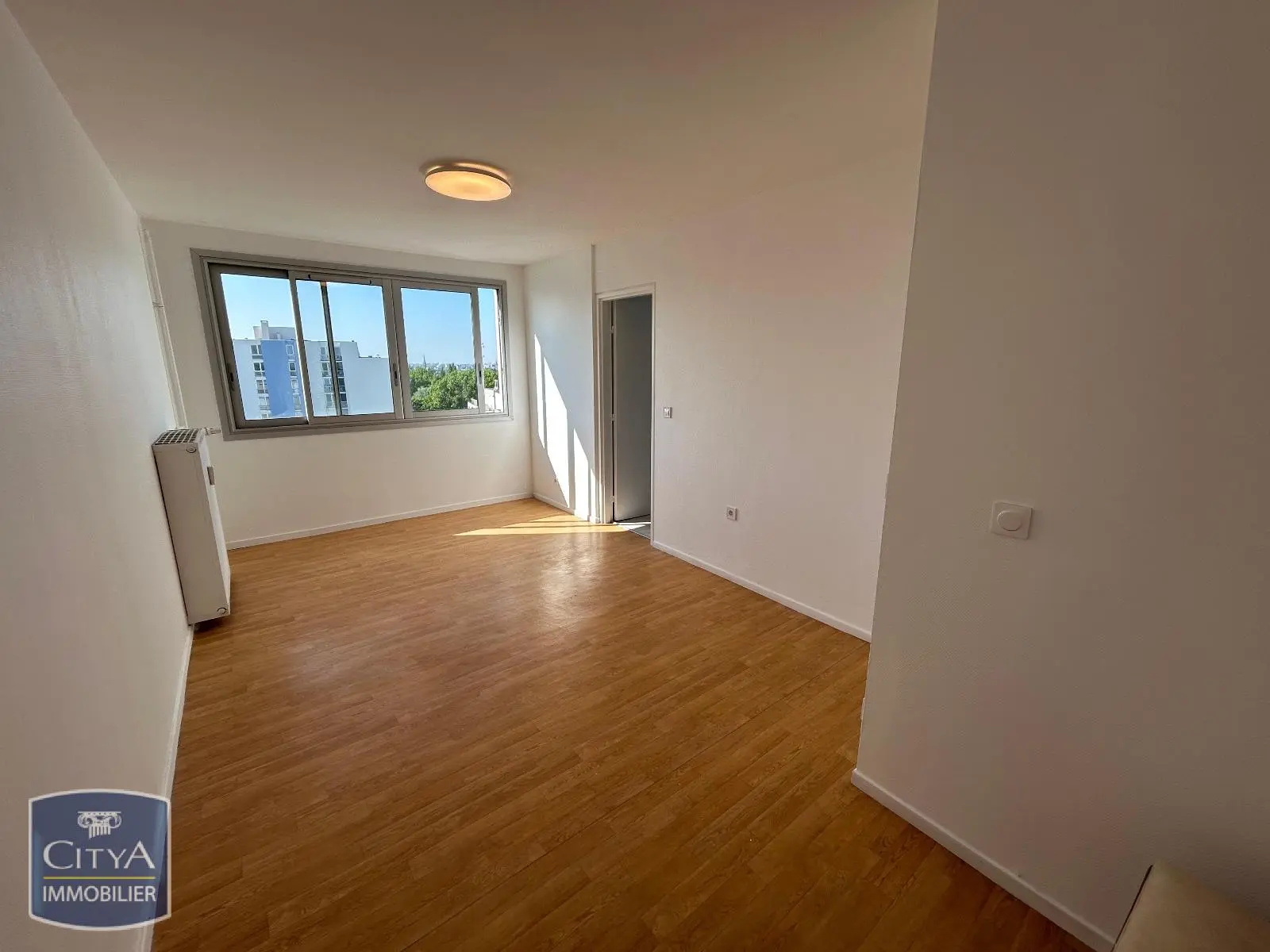 Photo 1 Appartement 1 pièce 31.16m²