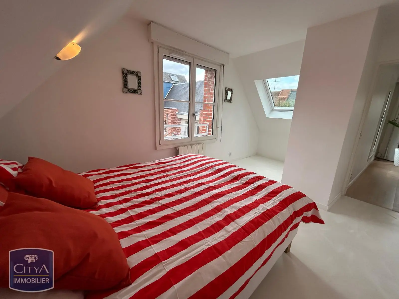 Photo 10 Appartement 4 pièces 109.24m²