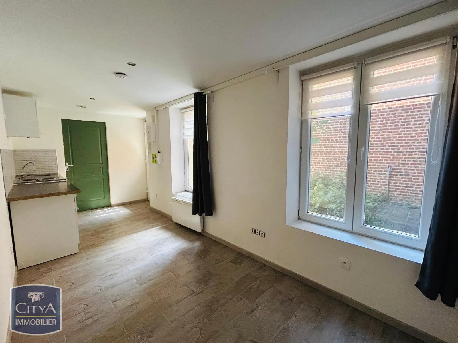 Photo 1 Appartement 1 pièce 17m²